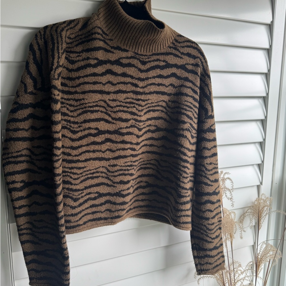 Brown and Black Tiger Print Women's Sweater